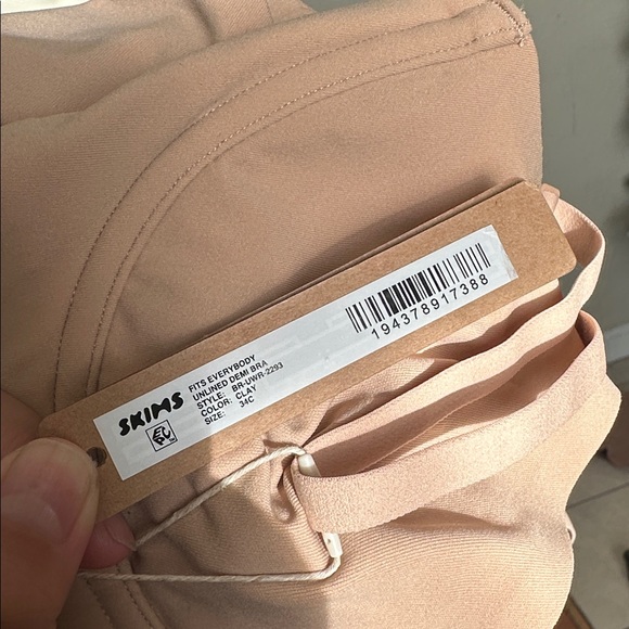 SKIMS FITS EVERYBODY UNLINED DEMI BRA STYLE: BR-UWR-2293 CLAY size 34C NWT - Picture 5 of 5
